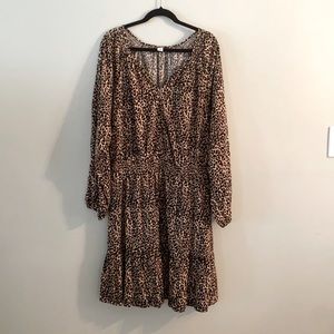Old Navy Leopard Long Sleeve Dress
